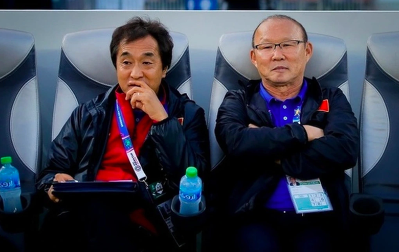 Đội b&oacute;ng V-League ra quyết định cuối c&ugrave;ng trong vụ chi&ecirc;u mộ thầy Park - Ảnh 1.