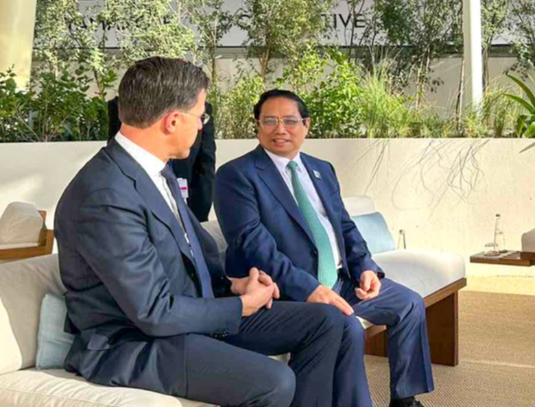 Thủ tướng Phạm Minh Ch&iacute;nh bắt đầu c&aacute;c hoạt động tại Hội nghị Thượng đỉnh COP28 - Ảnh 1.