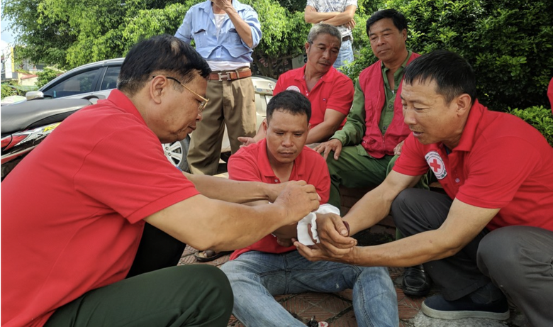 Những mô hình sơ, cấp cứu mang hi vọng cho nạn nhân tai nạn giao thông - Ảnh 1. Những mô hình sơ, cấp cứu mang hi vọng cho nạn nhân tai nạn giao thông - Ảnh 1.