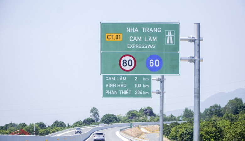 Cao tốc Nha Trang &ndash; Cam L&acirc;m trang bị giao th&ocirc;ng th&ocirc;ng minh hiện đại cỡ n&agrave;o? - Ảnh 1.