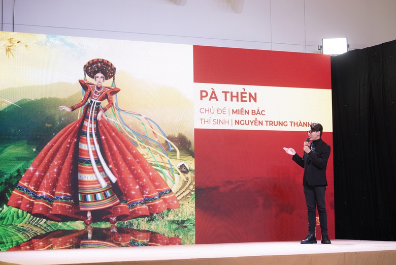 Thiết kế Đ&ocirc;ng Cu&ocirc;ng Đệ Nhị v&agrave; G&aacute;nh h&aacute;t bội được tranh gi&agrave;nh tại Trang phục Văn h&oacute;a D&acirc;n tộc - Ảnh 3.