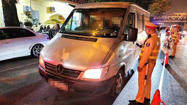 Vi phạm nồng độ cồn, xưng l&agrave; vận động vi&ecirc;n quốc gia xin phạt nhẹ - Ảnh 2.