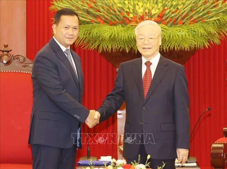 Tổng B&iacute; thư Nguyễn Ph&uacute; Trọng tiếp Thủ tướng Campuchia Hun Manet - Ảnh 1.