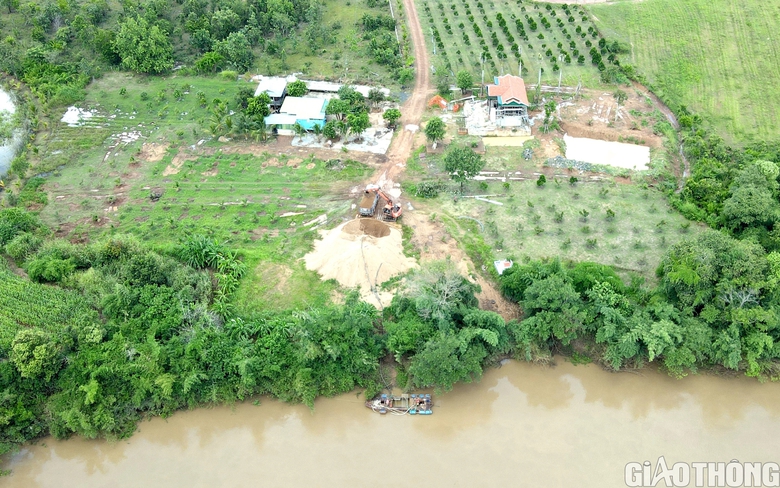 Vi phạm khai th&aacute;c c&aacute;t tr&ecirc;n s&ocirc;ng Ea H&rsquo;leo: UBND huyện Ea S&uacute;p thừa nhận đ&uacute;ng - Ảnh 2.