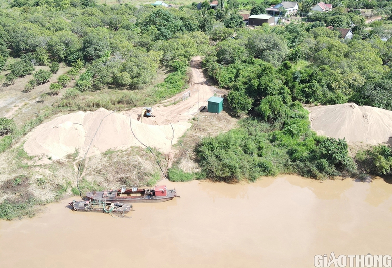 Vi phạm khai th&aacute;c c&aacute;t tr&ecirc;n s&ocirc;ng Ea H&rsquo;leo: UBND huyện Ea S&uacute;p thừa nhận đ&uacute;ng - Ảnh 4.