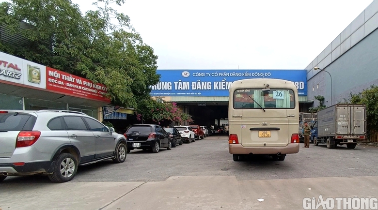 Nghi&ecirc;m cấm trung t&acirc;m đăng kiểm tự &yacute; đưa ra y&ecirc;u cầu g&acirc;y kh&oacute; khăn cho người d&acirc;n - Ảnh 2.