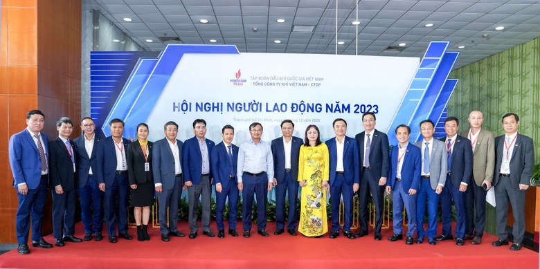 Năm 2024, PV GAS đa dạng h&oacute;a sản phẩm, chuyển dịch m&ocirc; h&igrave;nh kinh doanh mới linh hoạt hơn - Ảnh 1.