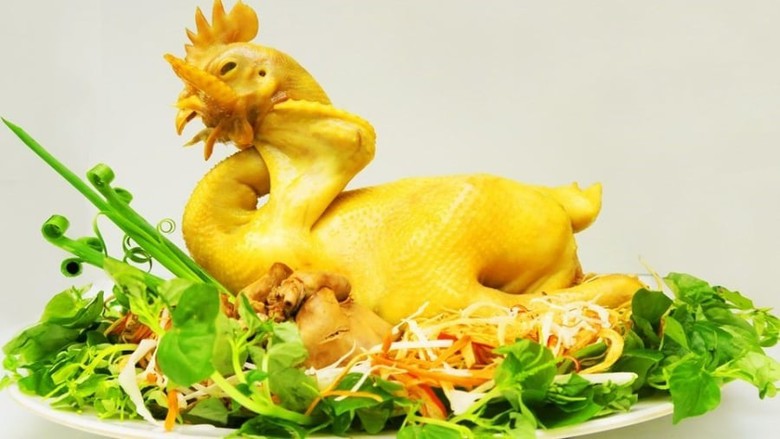 Luộc gà bằng nước sôi hay nước lã mới đúng, cách này gà không bị nát, ngọt thịt- Ảnh 5. Luộc gà bằng nước sôi hay nước lã mới đúng, cách này gà không bị nát, ngọt thịt- Ảnh 5.