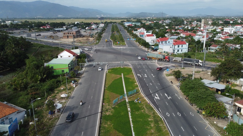 Diện mạo mới của n&uacute;t giao V&otilde; Nguy&ecirc;n Gi&aacute;p &ndash; Quốc lộ 1A - Ảnh 1.