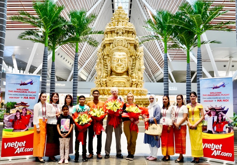 Vietjet khai trương đường bay thẳng tới Siem Reap - Ảnh 1.