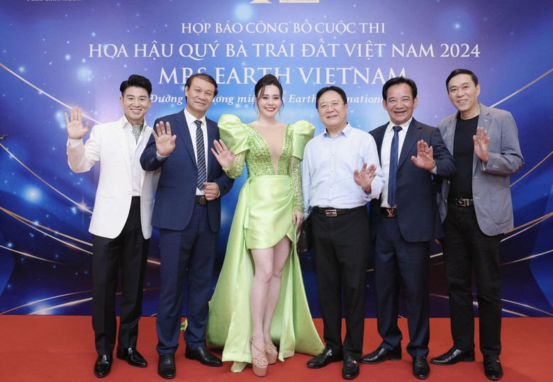Phan Kim Oanh: Tổ chức thi hoa hậu m&agrave; ai cũng than lỗ th&igrave; c&ograve;n ai d&aacute;m l&agrave;m - Ảnh 3.