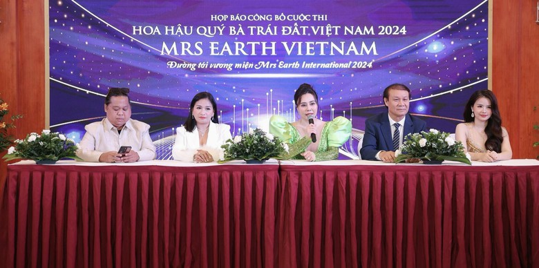 Phan Kim Oanh: Tổ chức thi hoa hậu m&agrave; ai cũng than lỗ th&igrave; c&ograve;n ai d&aacute;m l&agrave;m - Ảnh 1.