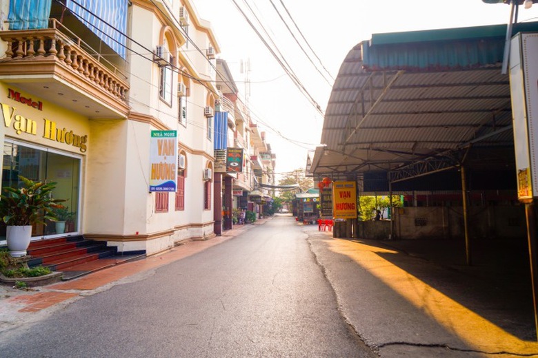 Cận cảnh một số c&ocirc;ng tr&igrave;nh bỏ hoang, tr&aacute;i ph&eacute;p ở Đồ Sơn - Ảnh 10.