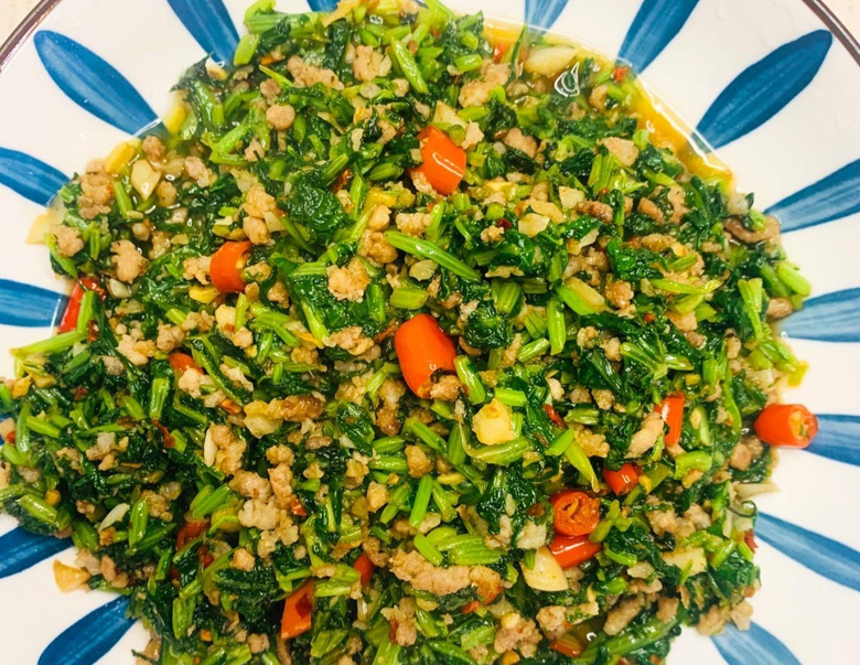 Loại rau mệnh danh l&agrave; "vi&ecirc;n canxi tự nhi&ecirc;n", lượng canxi cao hơn sữa v&agrave; đậu n&agrave;nh - Ảnh 5.