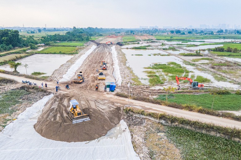 Giải ph&oacute;ng mặt bằng đường V&agrave;nh đai 4 đang được l&agrave;m đến đ&acirc;u? - Ảnh 1.