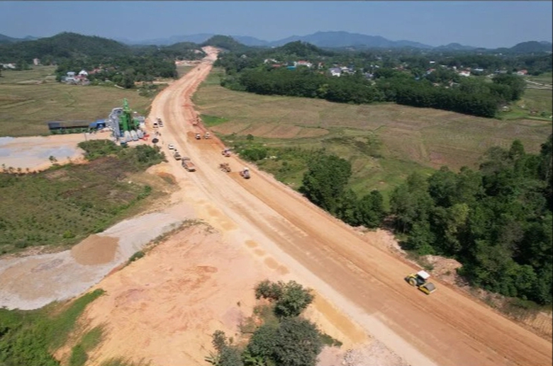 Bảo đảm tiến độ thi công, giải ngân vốn đường liên vùng qua Thái Nguyên - Ảnh 1. Bảo đảm tiến độ thi công, giải ngân vốn đường liên vùng qua Thái Nguyên - Ảnh 1.