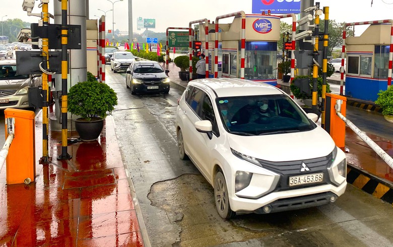 Vì sao phải điều chỉnh phí 41 dự án BOT? - Ảnh 1. Vì sao phải điều chỉnh phí 41 dự án BOT? - Ảnh 1.