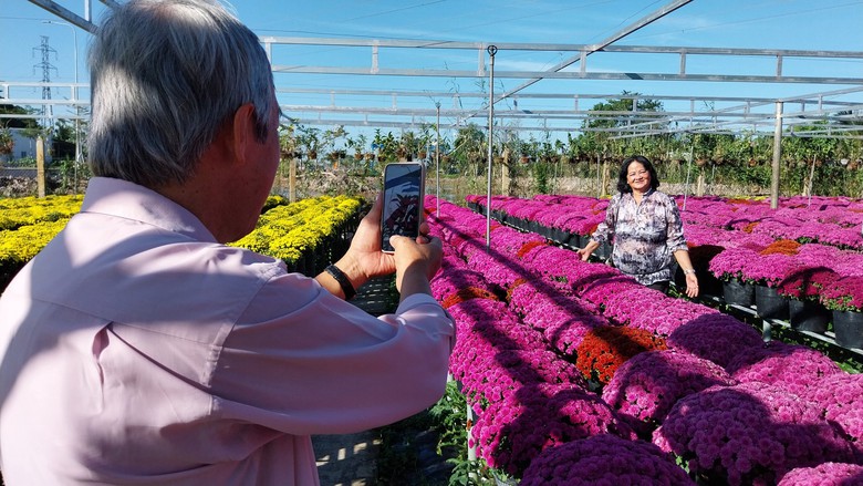 L&agrave;m mới m&igrave;nh, n&ocirc;ng d&acirc;n L&agrave;ng hoa Sa Đ&eacute;c trồng hoa kh&ocirc;ng đủ b&aacute;n - Ảnh 3.