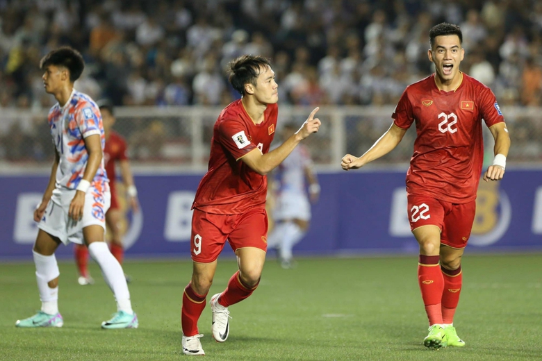 Giậm ch&acirc;n tại chỗ, tuyển Việt Nam vẫn cho Th&aacute;i Lan &ldquo;h&iacute;t kh&oacute;i&rdquo; tr&ecirc;n bảng xếp hạng FIFA  - Ảnh 1.