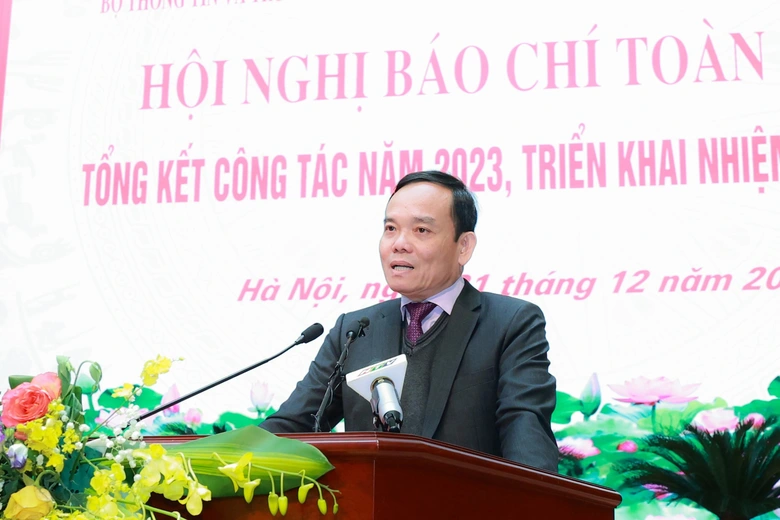 Trưởng Ban Tuy&ecirc;n gi&aacute;o Trung ương: B&aacute;o ch&iacute; phải kiến tạo d&ograve;ng th&ocirc;ng tin t&iacute;ch cực - Ảnh 1.