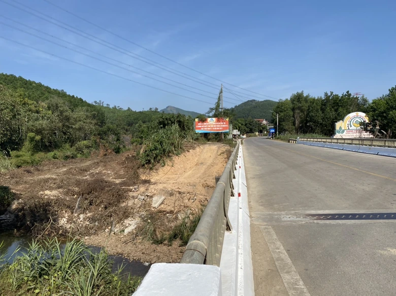 Quảng Ninh tr&agrave;n xả lũ hồ chứa nước Cao V&acirc;n uy hiếp tỉnh lộ, điểm d&acirc;n cư - Ảnh 5.