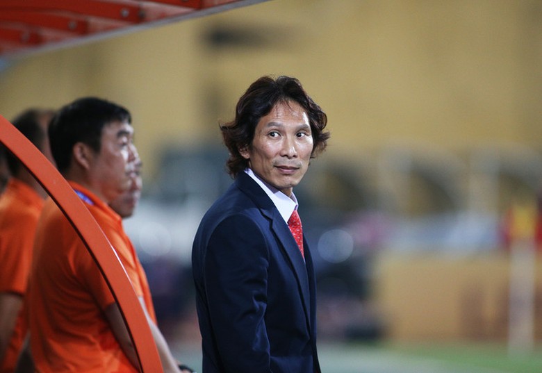 Nhà vô địch V-League vỡ mộng với người được thầy Park “gửi vàng” - Ảnh 1. Nhà vô địch V-League vỡ mộng với người được thầy Park “gửi vàng” - Ảnh 1.