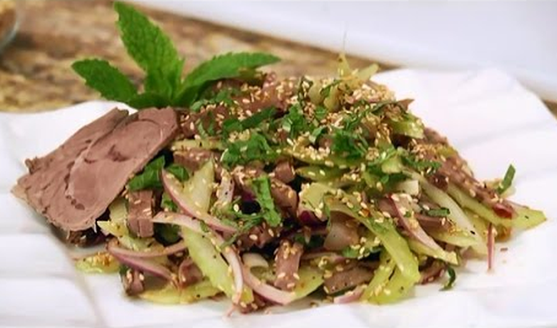 Loại rau ăn cuộng bỏ l&aacute; gi&uacute;p giảm c&acirc;n v&egrave;o v&egrave;o, ngừa bệnh cao huyết &aacute;p  - Ảnh 8.