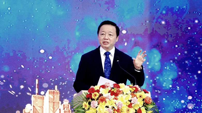 Quảng Ng&atilde;i c&ocirc;ng bố quy hoạch tỉnh thời kỳ 2021-2030 v&agrave; khởi c&ocirc;ng dự &aacute;n đường 3.500 tỷ đồng - Ảnh 4.