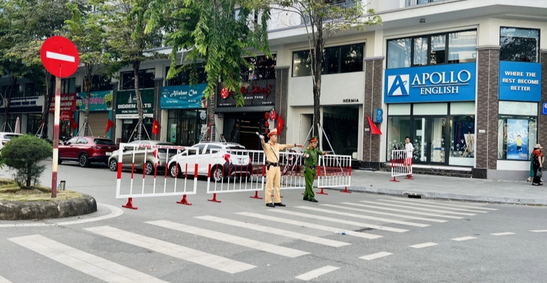 Cấm đường hai ngày cuối tháng để phục vụ lễ kỷ niệm 30 năm Ngày thành lập TP Hạ Long - Ảnh 1. Cấm đường hai ngày cuối tháng để phục vụ lễ kỷ niệm 30 năm Ngày thành lập TP Hạ Long - Ảnh 1.