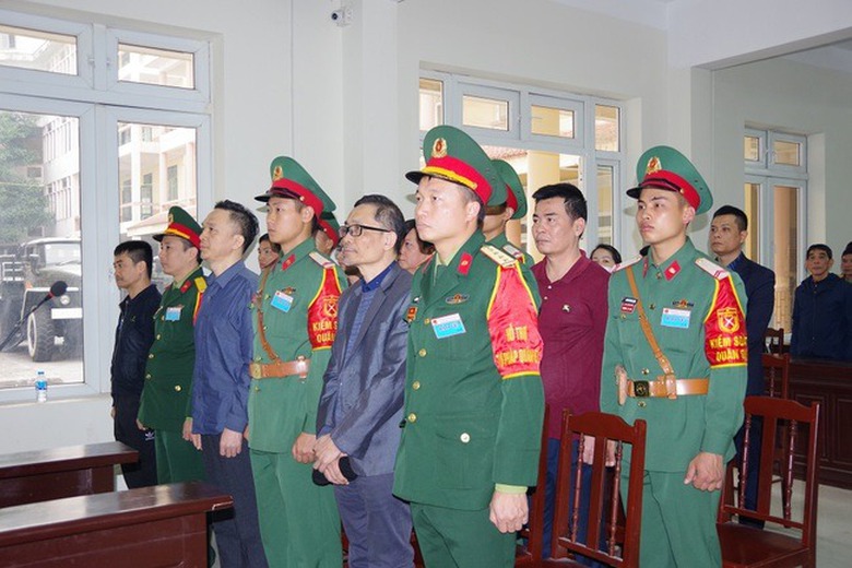 &Ocirc;ng chủ Việt &Aacute; Phan Quốc Việt lĩnh &aacute;n 25 năm t&ugrave; - Ảnh 2.