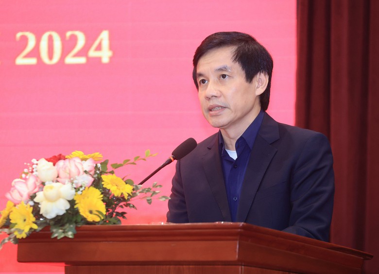 Đảng bộ Bộ GTVT quyết t&acirc;m ho&agrave;n th&agrave;nh nhiệm vụ năm 2024 từ ng&agrave;y đầu, th&aacute;ng đầu - Ảnh 2.