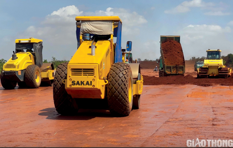 Đảm bảo đồng bộ c&aacute;c hạng mục dự &aacute;n s&acirc;n bay Long Th&agrave;nh - Ảnh 1.