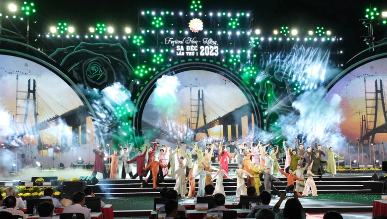 Festival Hoa - Kiểng Sa Đ&eacute;c: T&igrave;nh đất - T&igrave;nh hoa v&agrave; cả t&igrave;nh người- Ảnh 3.