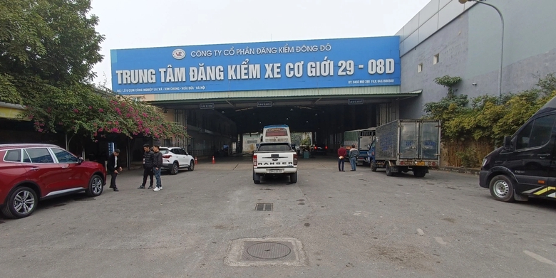 Trung t&acirc;m đăng kiểm l&agrave;m cả ng&agrave;y nghỉ Tết phục vụ người d&acirc;n - Ảnh 3.