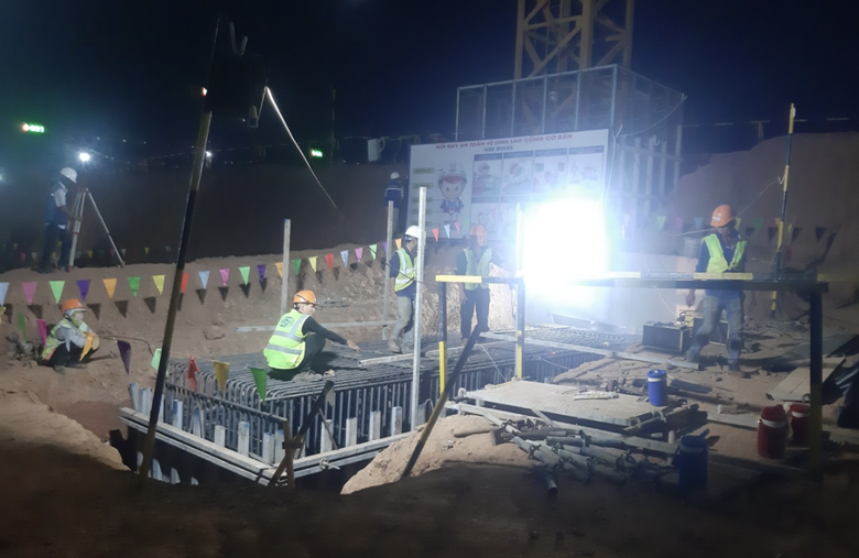 Hơn 3.000 công nhân, kỹ sư làm xuyên Tết trên công trường sân bay Long Thành- Ảnh 2. Hơn 3.000 công nhân, kỹ sư làm xuyên Tết trên công trường sân bay Long Thành- Ảnh 2.