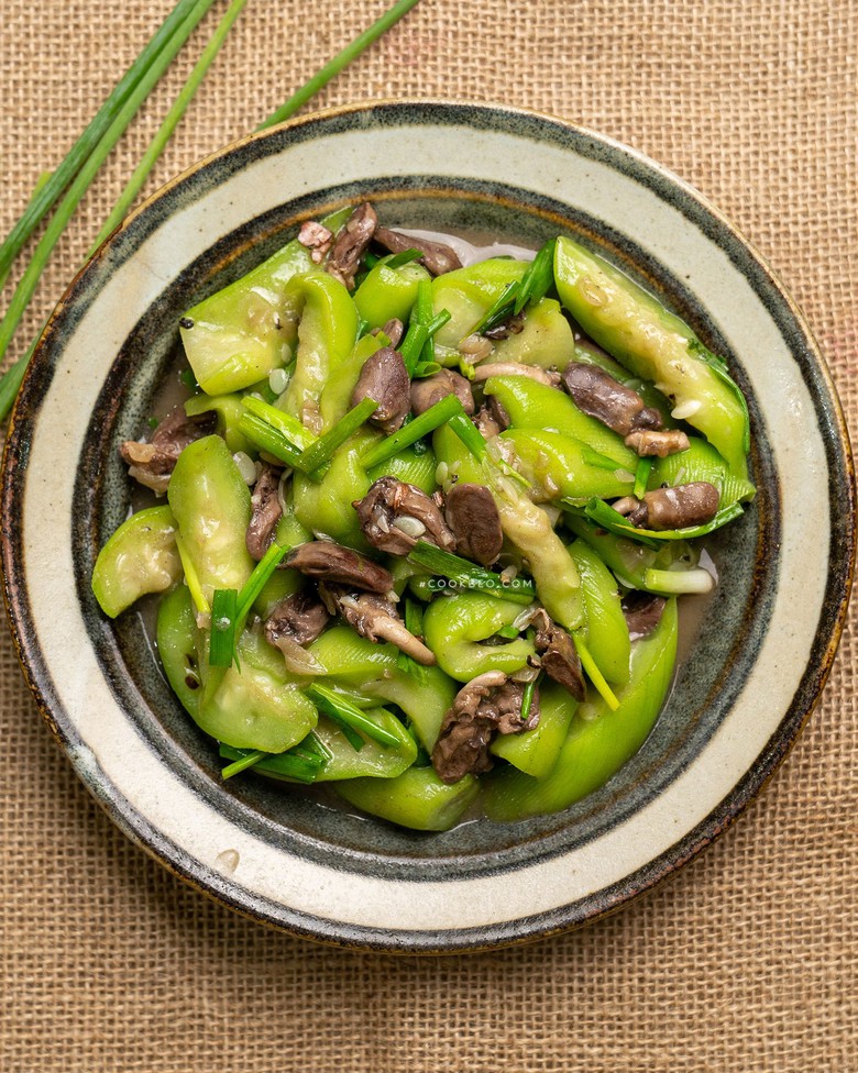 Bộ phận của con g&agrave; được mệnh danh "si&ecirc;u thực phẩm" b&agrave;y b&aacute;n phổ biến ở c&aacute;c chợ- Ảnh 3.