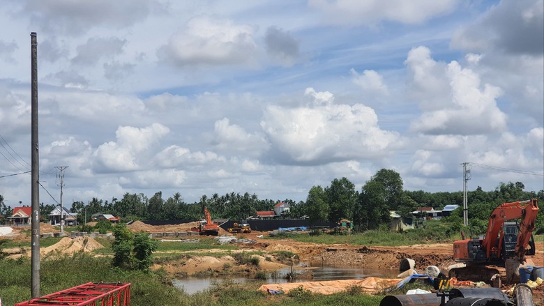Chậm ra mỏ vật liệu cản tiến độ cao tốc Quảng Ng&atilde;i-Ho&agrave;i Nhơn - Ảnh 4.