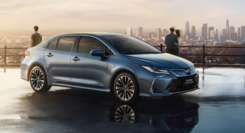 Gần 600.000 xe Toyota bị triệu hồi v&igrave; nguy cơ ch&aacute;y nổ - Ảnh 1.