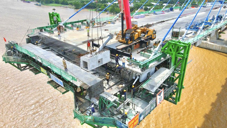 Nh&agrave; thầu giao th&ocirc;ng: "Nếu bắt tay l&agrave;m, kh&ocirc;ng qu&aacute; 2 năm sẽ khắc phục được bất cập định mức" - Ảnh 2.
