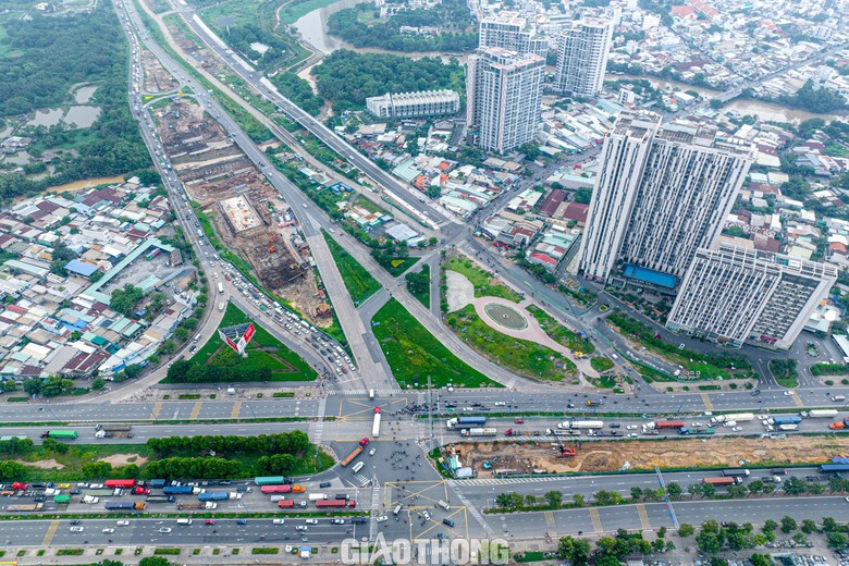 TP.HCM dự kiến hơn 79.000 tỷ đồng vốn đầu tư c&ocirc;ng năm 2024  - Ảnh 1.