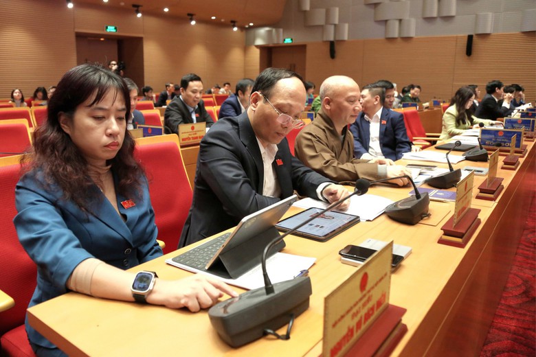 H&agrave; Nội ch&iacute;nh thức hỗ trợ 100% mức đ&oacute;ng bảo hiểm y tế cho người cao tuổi - Ảnh 1.