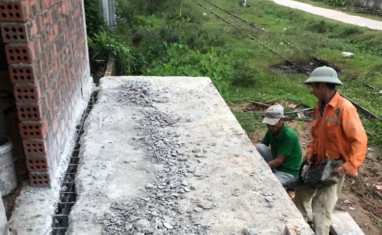 Nghệ An: Đẩy mạnh giải tỏa, chống tái lấn chiếm lòng đường, vỉa hè để kinh doanh, buôn bán - Ảnh 3. Nghệ An: Đẩy mạnh giải tỏa, chống tái lấn chiếm lòng đường, vỉa hè để kinh doanh, buôn bán - Ảnh 3.