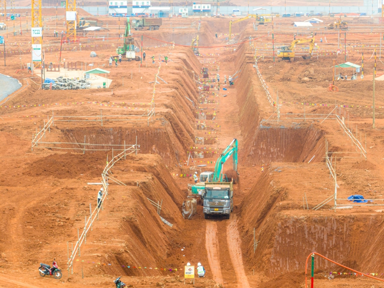 Cuối th&aacute;ng 12 sẽ b&agrave;n giao đất cao su để thi c&ocirc;ng đường T2 kết nối s&acirc;n bay Long Th&agrave;nh - Ảnh 3.