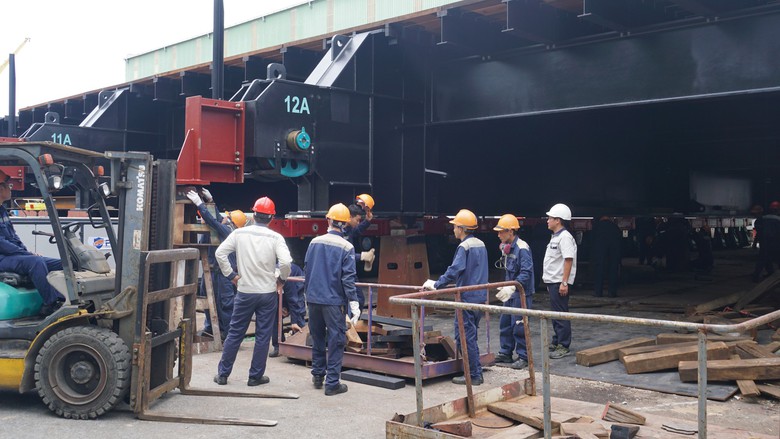 Phương tiện vận tải si&ecirc;u trường si&ecirc;u trọng xuất hiện lần đầu tại Hải Ph&ograve;ng - Ảnh 3.