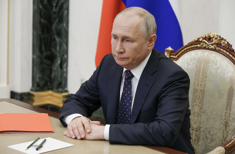 Vụ rơi m&aacute;y bay chở tr&ugrave;m Wagner: &Ocirc;ng Putin c&oacute; động th&aacute;i mới  - Ảnh 1.