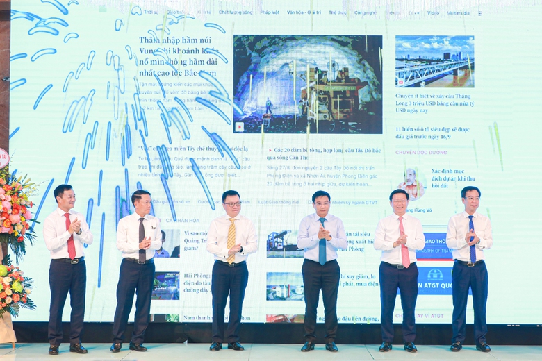 B&aacute;o Giao th&ocirc;ng ch&iacute;nh thức ra mắt giao diện mới - Ảnh 3.