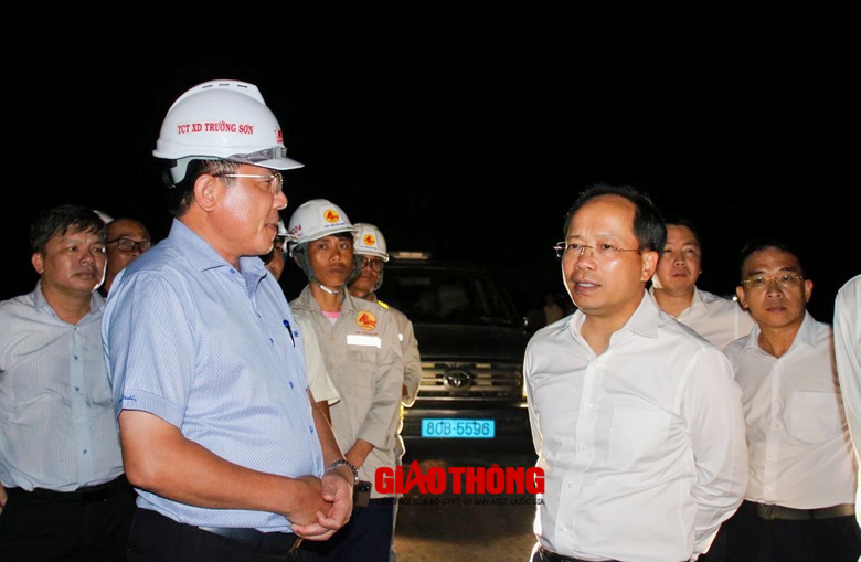 Đ&atilde; hứa ho&agrave;n th&agrave;nh cao tốc Mỹ Thuận - Cần Thơ v&agrave;o cuối l&agrave; phải l&agrave;m được - Ảnh 1.
