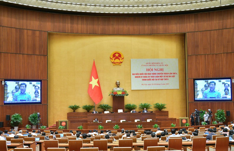 Đề xuất Tổng Liên đoàn Lao động là chủ đầu tư nhà ở xã hội - Ảnh 1. Đề xuất Tổng Liên đoàn Lao động là chủ đầu tư nhà ở xã hội - Ảnh 1.