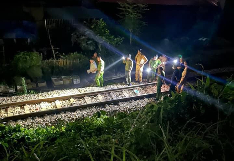 Y&ecirc;n B&aacute;i: Băng qua đường sắt, một người bị t&agrave;u c&aacute;n tử vong - Ảnh 1.