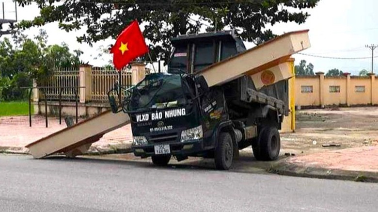 Tin tức tai nạn giao thông mới nhất ngày hôm nay 11/9/2023 - Ảnh 2. Tin tức tai nạn giao thông mới nhất ngày hôm nay 11/9/2023 - Ảnh 2.